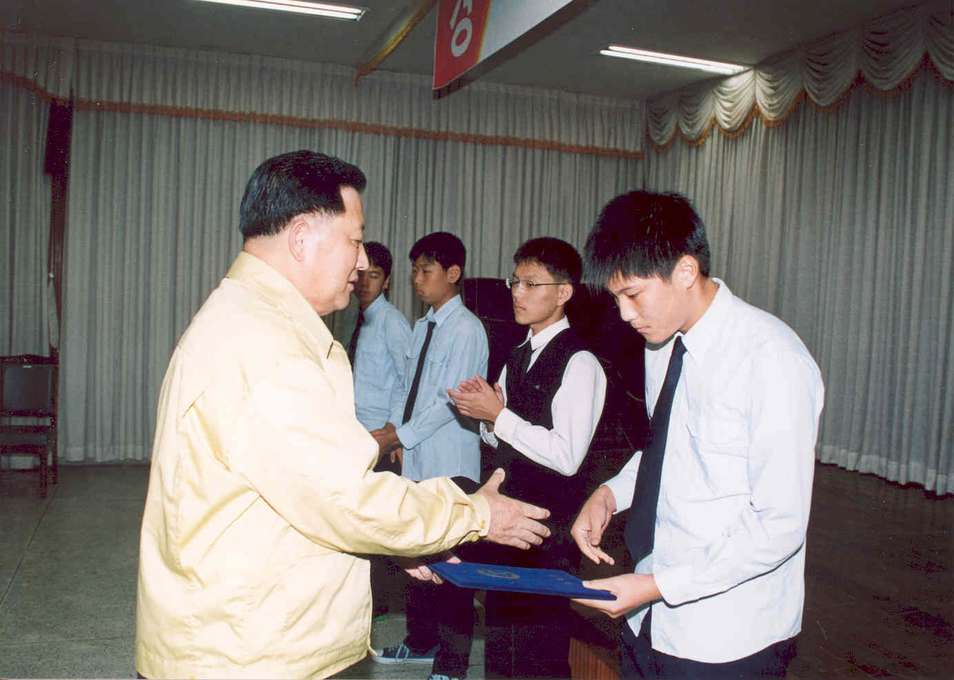 우수상수상.jpg